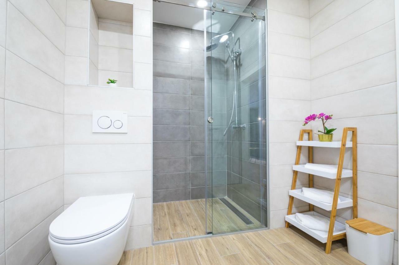 Ferienwohnung Onesta Split Exterior foto